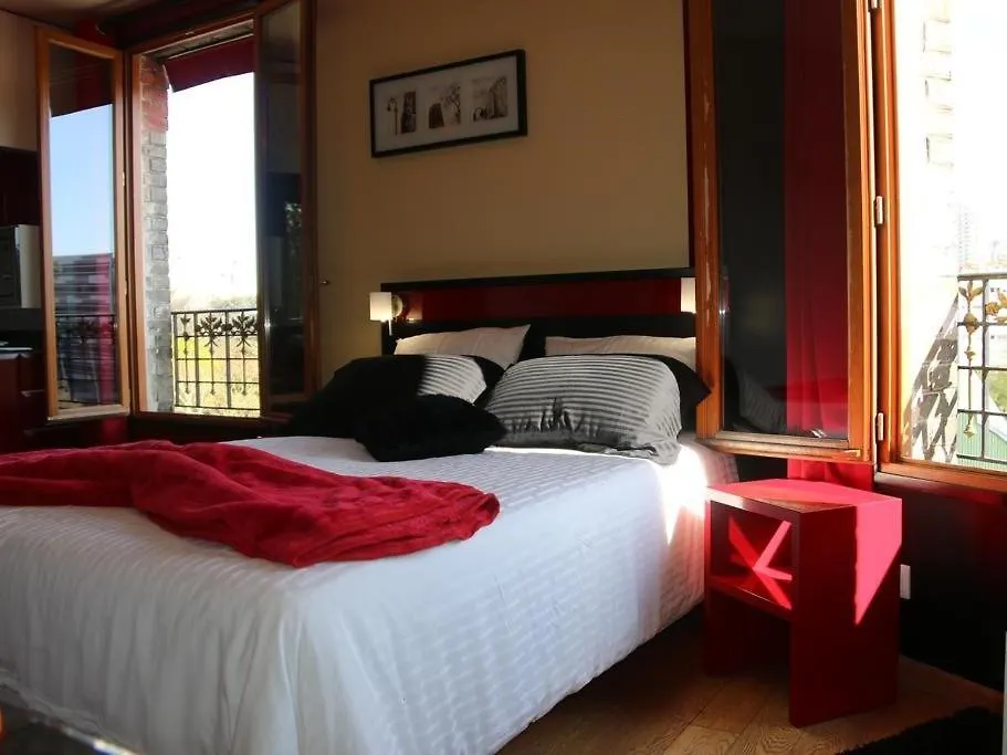 Marinha Hotel Жантийи 3*,